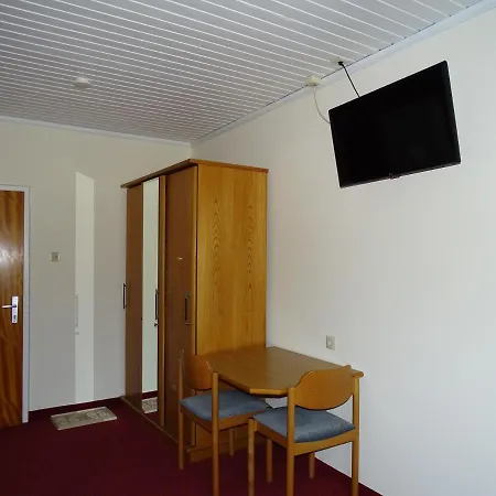 Hotell Torwirt Lavamünd